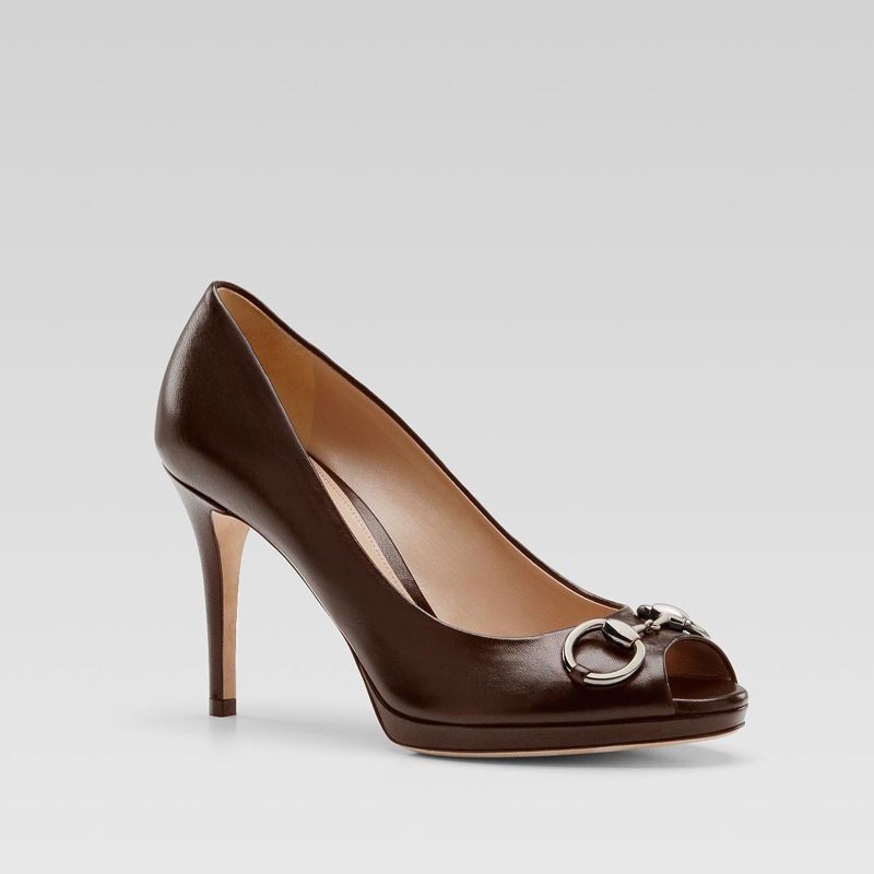 'new hollywood' mid heel open-toe platform pump with horsebit detail