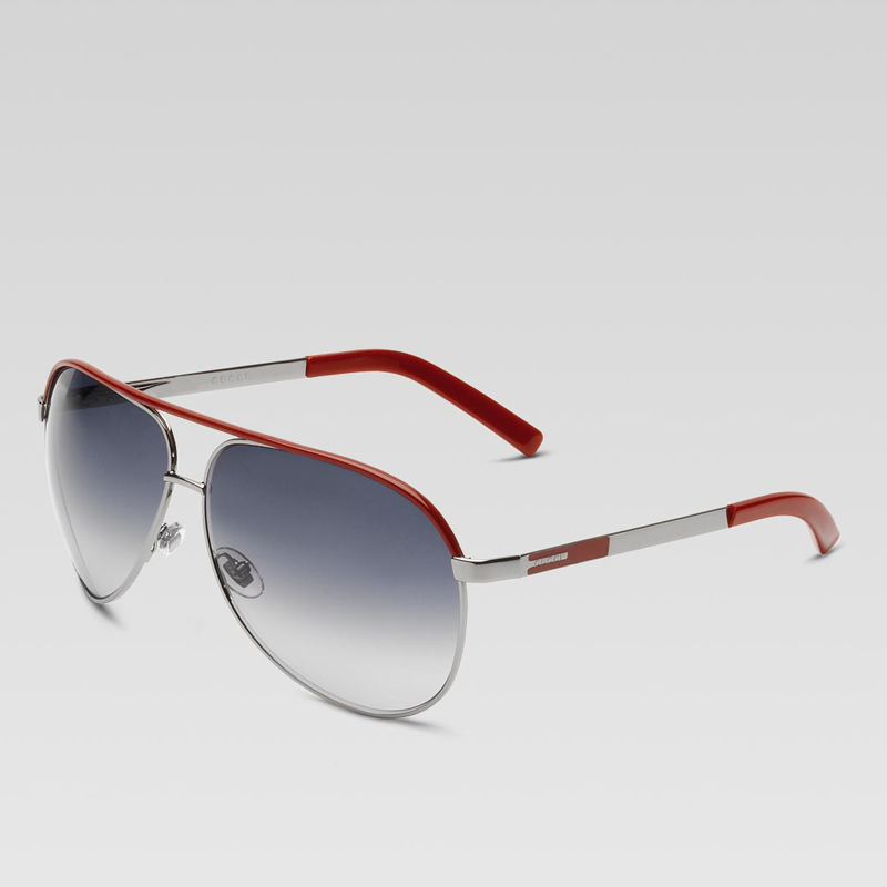 medium aviator sunglasses with gucci logo on templ