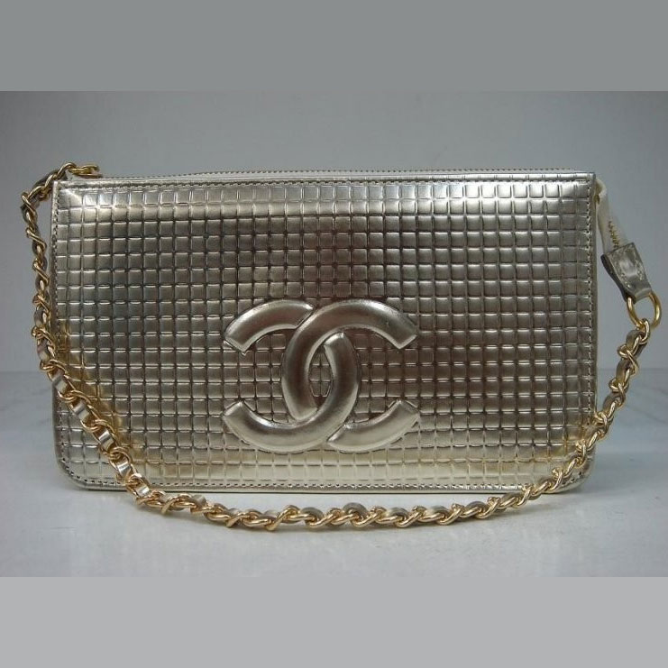 CHANEL Clutch