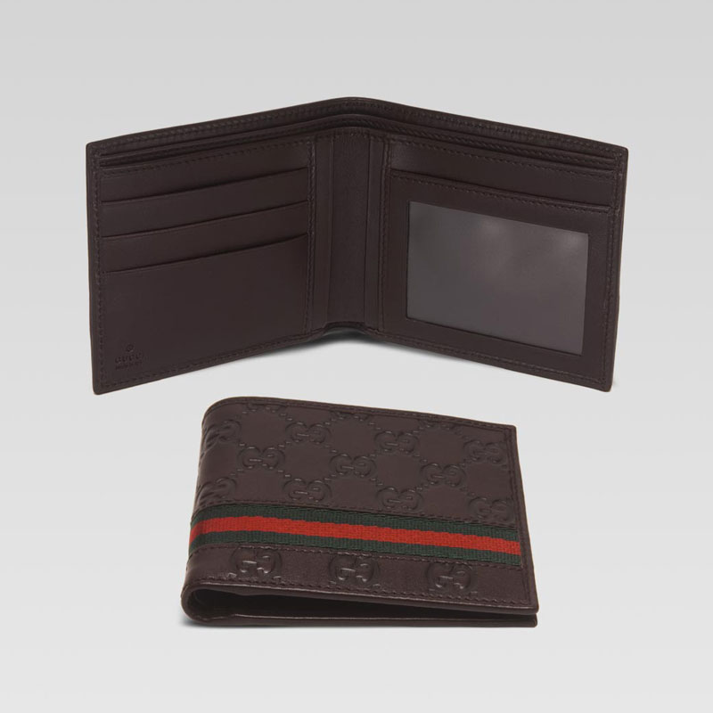 bi-fold wallet with signature web