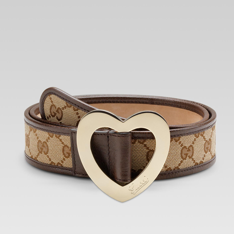 belt with heart-shaped buckle and engraved gucci s