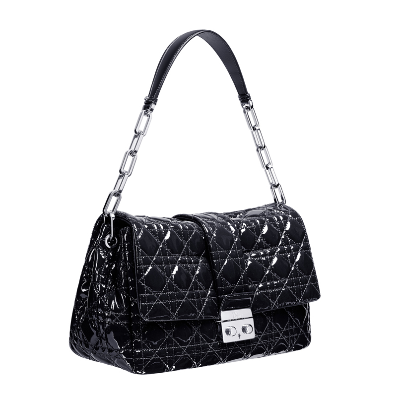 New Lock bag in black patent leather