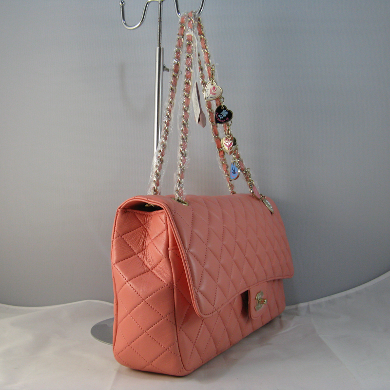 Chanel Pink lambskin leather Flap Bag with Gold chain