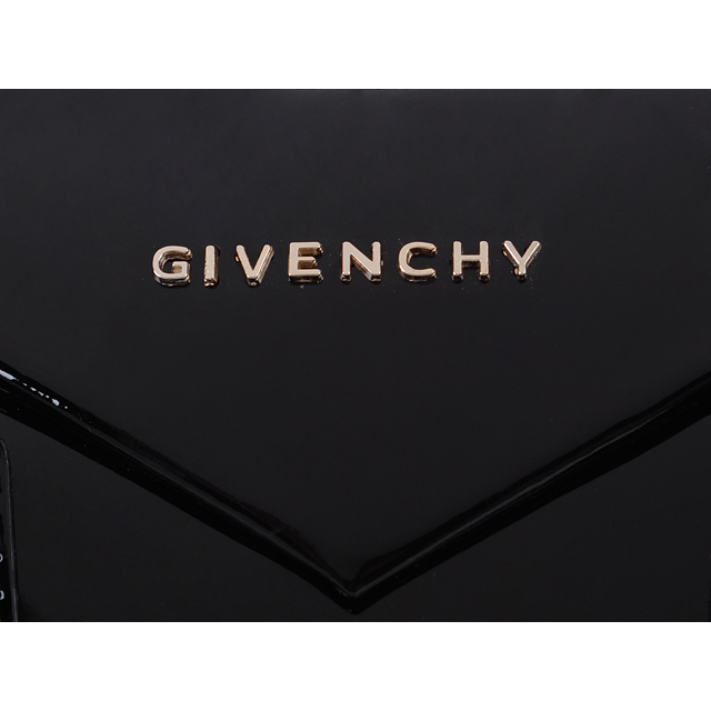 Givenchy Black plain paint  Leather Bag  9981