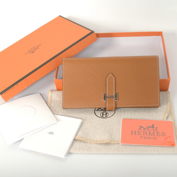 Hermes 2 fold wallet leather in Camel