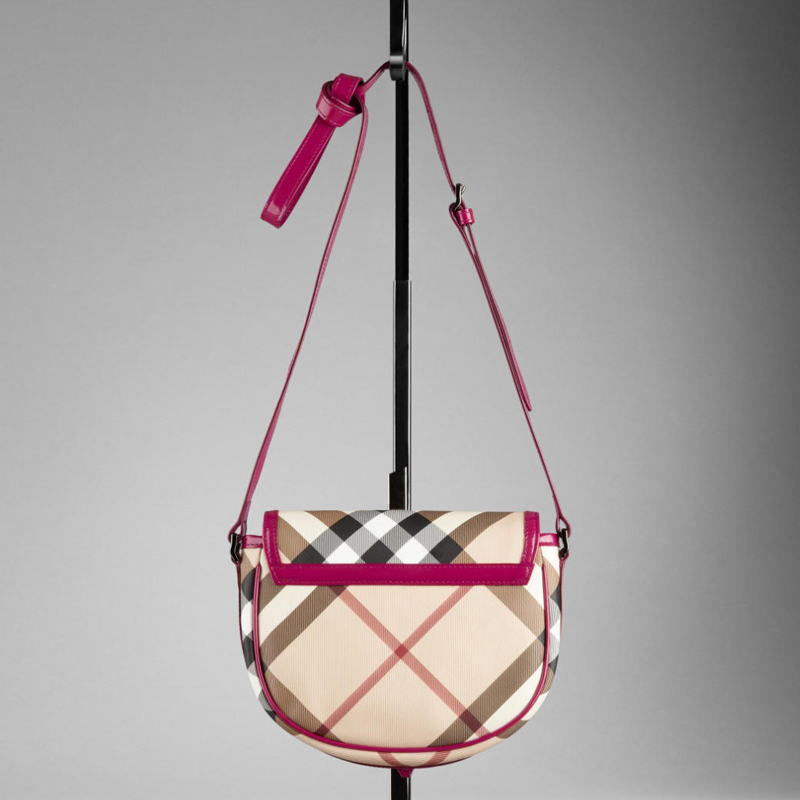 SMALL BUCKLE FRONT CROSSBODY BAG