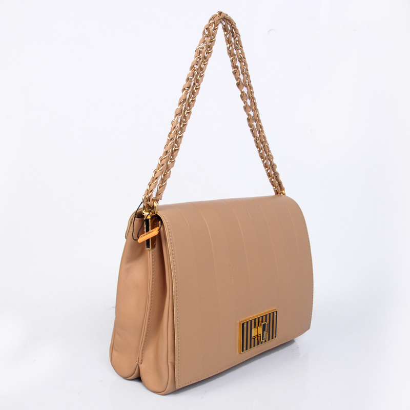 Fendi Genuine leather Shoulder Bag in Apricot F2556