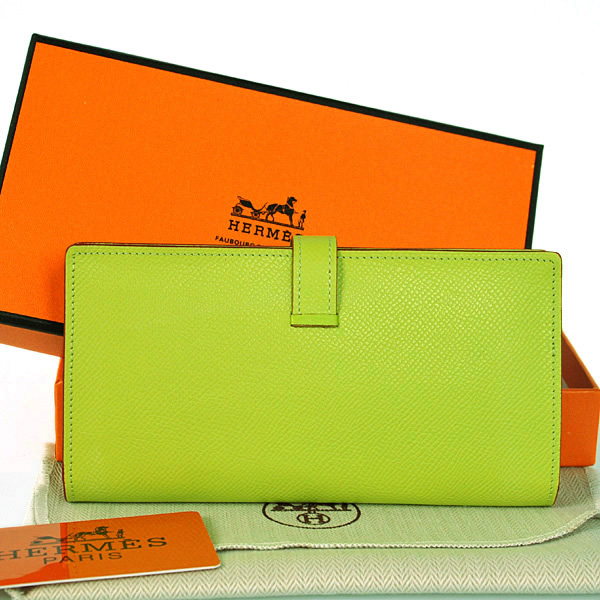 Hermes 2 flod original leather wallet in Green