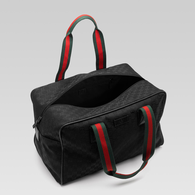 small collapsible carry-on duffe