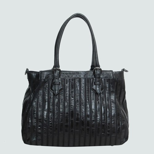 Miu Miu Tote Bags Croco Veins 903322 Black