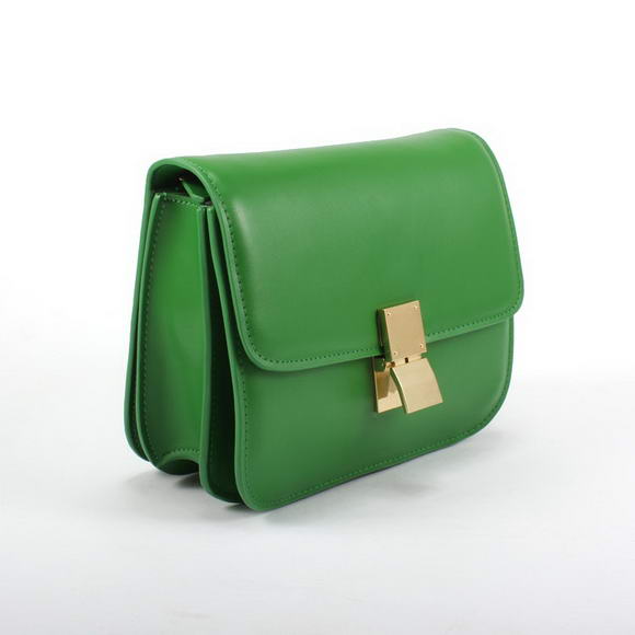 Celine Classic Medium in Box Calfskin Green