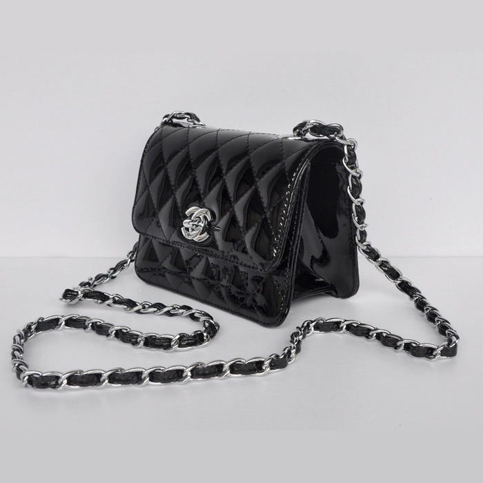 Chanel Classic Micro Flap Bag 1118 Black Patent leather Silver Hardware