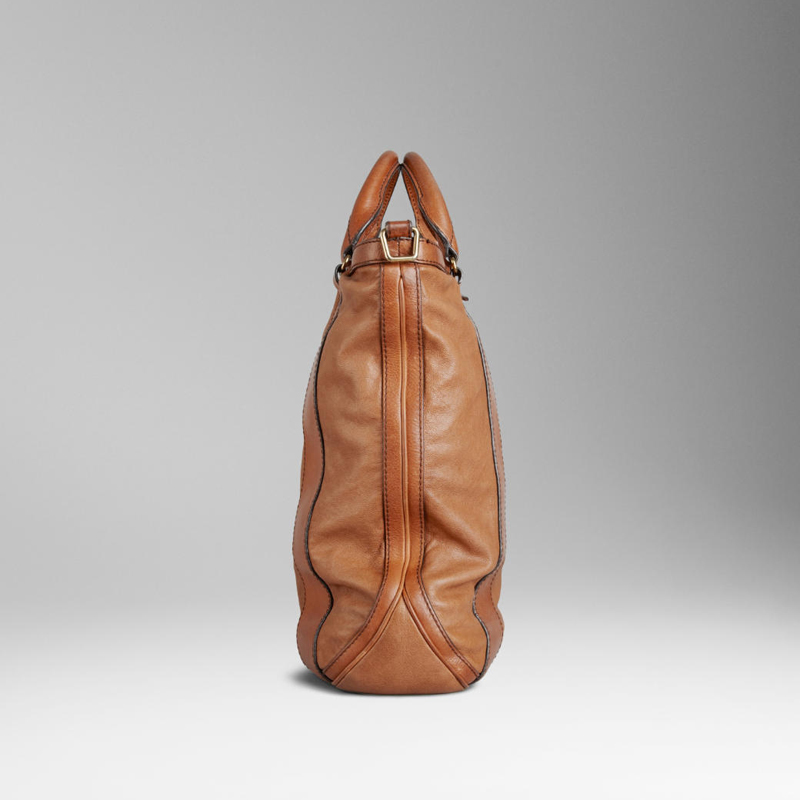 MEDIUM SOFT LEATHER TOTE