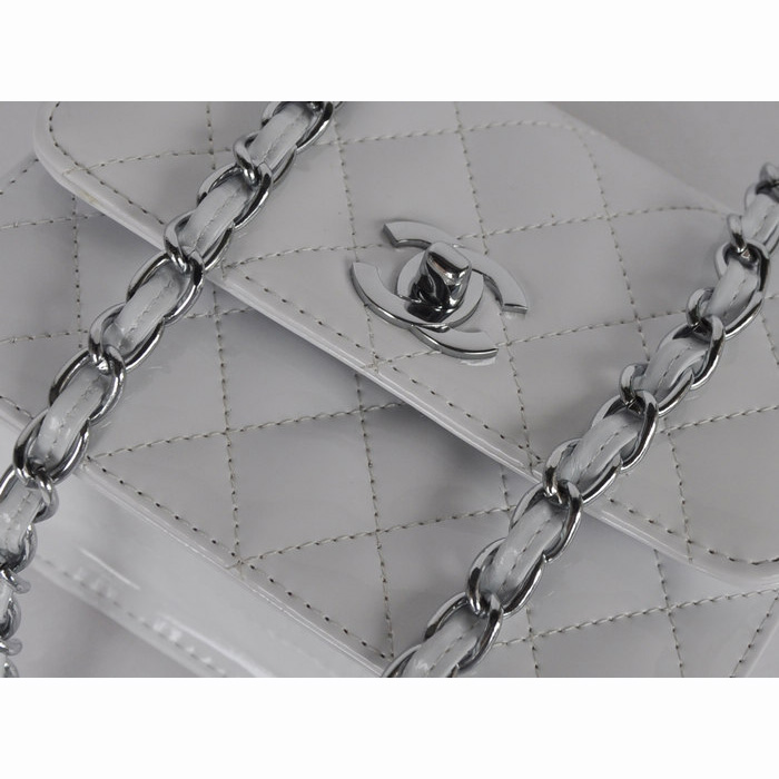 Chanel Classic Micro Flap Bag 1118 White Patent leather Silver Hardware