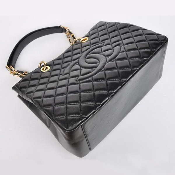 Chanel A50995 Black Sheepskin Leather Shoulder Bag Gold