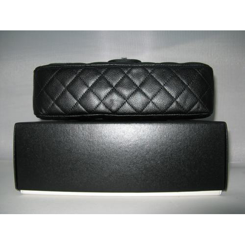 Chanel Caviar leather Black Flap bag with Silver chain