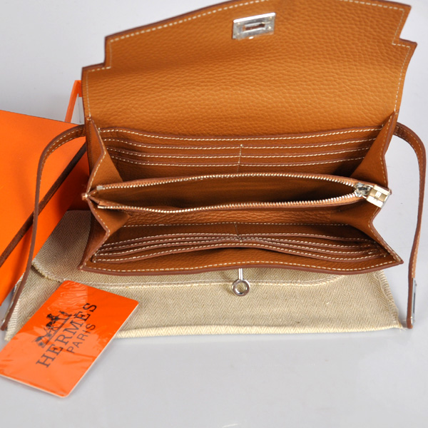 Hermes Kelly Wallet clemence leather in Camel