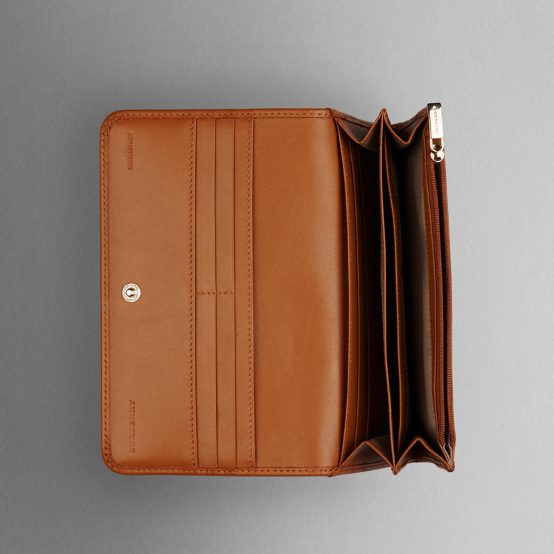 HAYMARKET CHECK CONTINENTAL WALLET