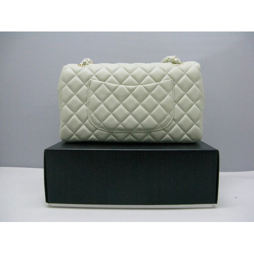 Chanel lambskin leather Beige Flap bag with Gold chain