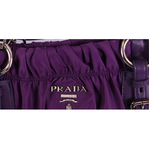 BN1793 Purple cloth with leather