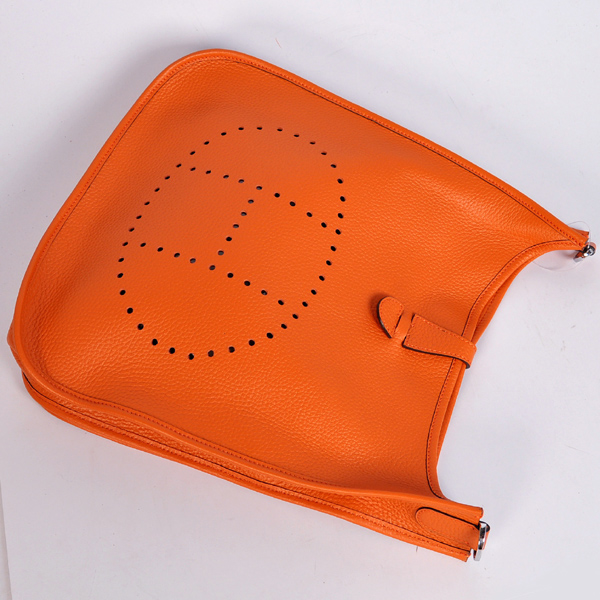 Hermes 32cm Evelyn bag clemence leather in Orange