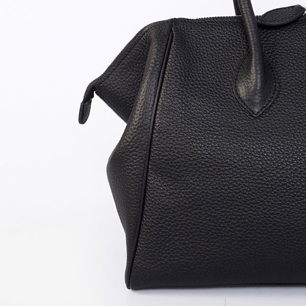 Hermes 37cm paris bombay clemence leather in Black