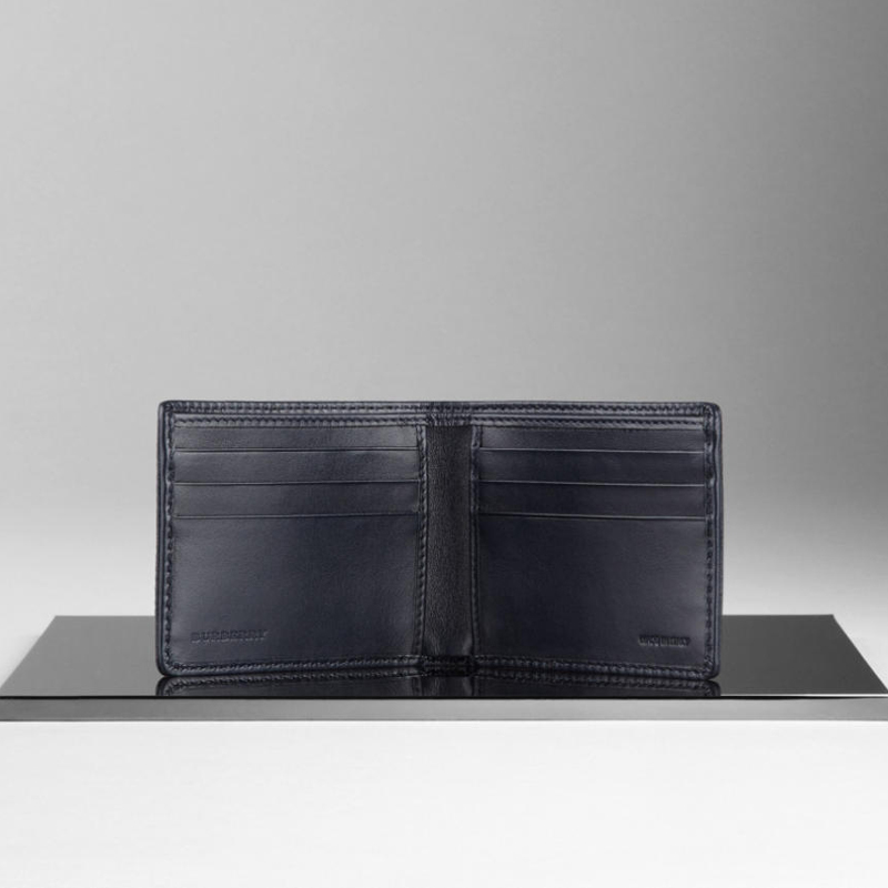 London leather wallet