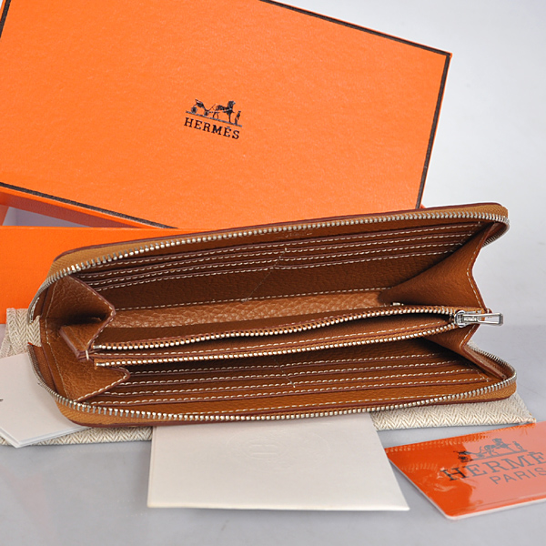 Hermes Evelyn Wallet clemence leather in Camel