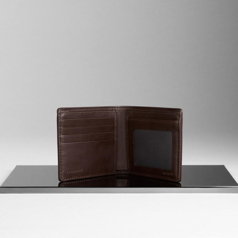 London leather folding ID wallet