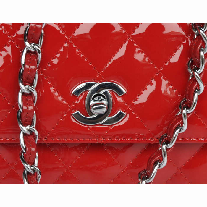 Chanel Classic Micro Flap Bag 1118 Red Patent leather Silver Hardware