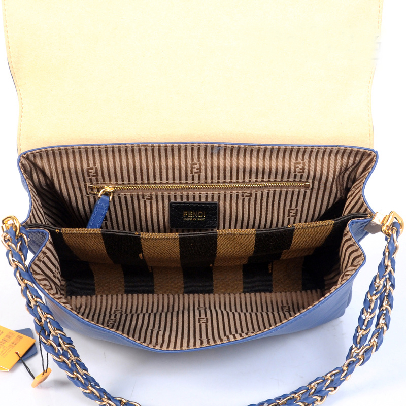 Fendi Genuine leather Shoulder Bag in blue F2556