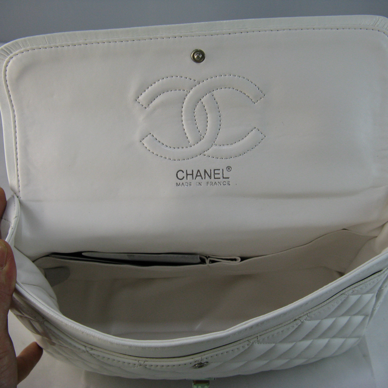 Chanel White lambskin leather Flap Bag with Silver chain