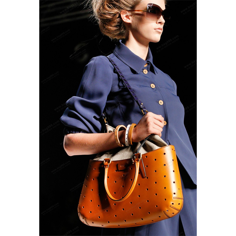 The Fendi Euronext Cross pattern leather satchel