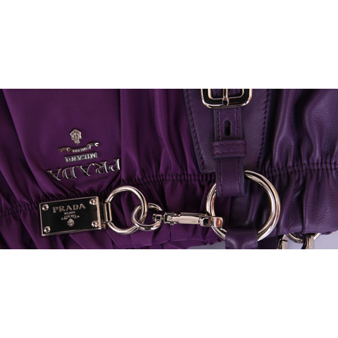 BN1793 Purple cloth with leather